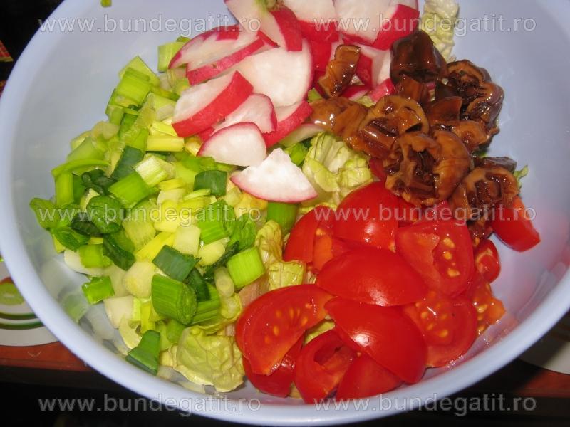 Salata cu andive si salata verde