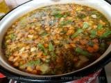 Ciorba picanta cu afumaturi si legume
